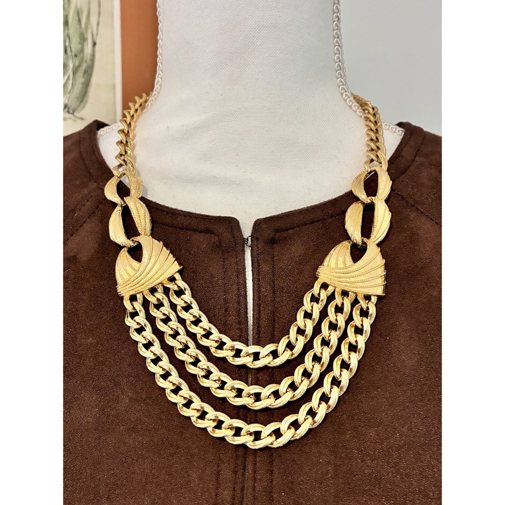 Vtg Book Piece NAPIER "vanity Fair" Collection Multi Strand Necklace 20"